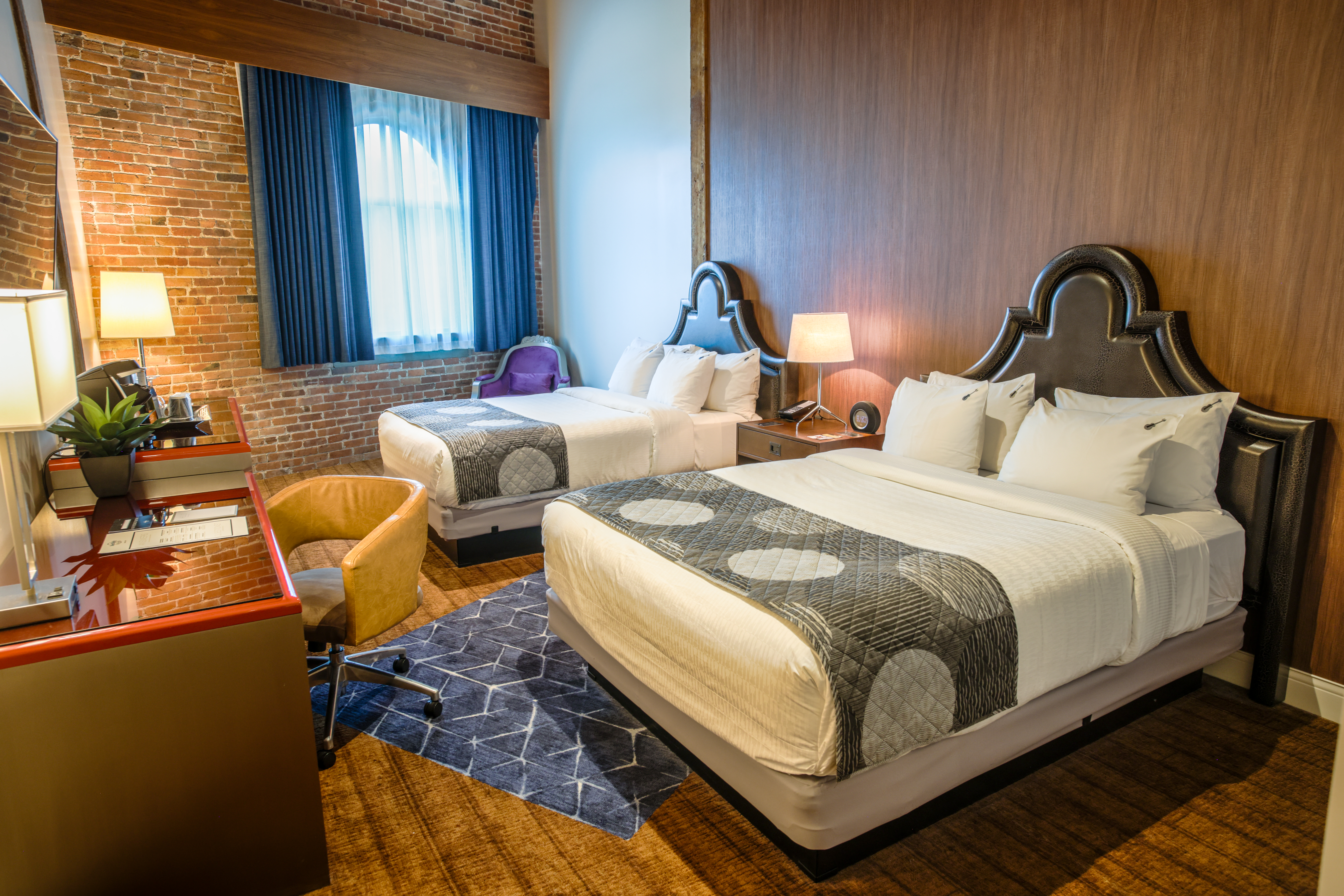 IMG_8045-HDR_Superior-Deluxe Queen