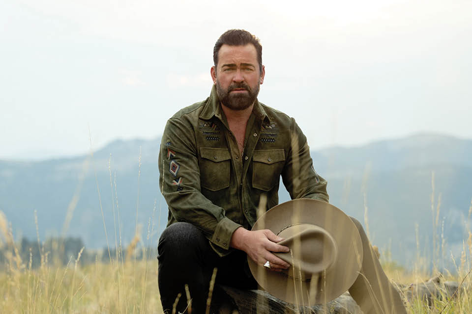 HRSC_88050_ENT Battery Park Lee Brice_IM_960 x 640