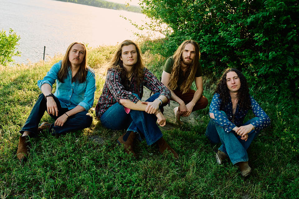 HRSC_93239_ENT Anthem The Band Feel – Image_IM_960 x 640