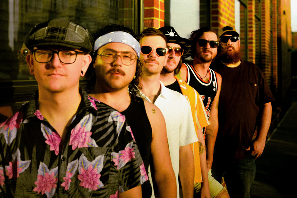 HRSC_94730_ENT Anthem GhostCat [FREE SHOW] - Image_IM_960 x 640